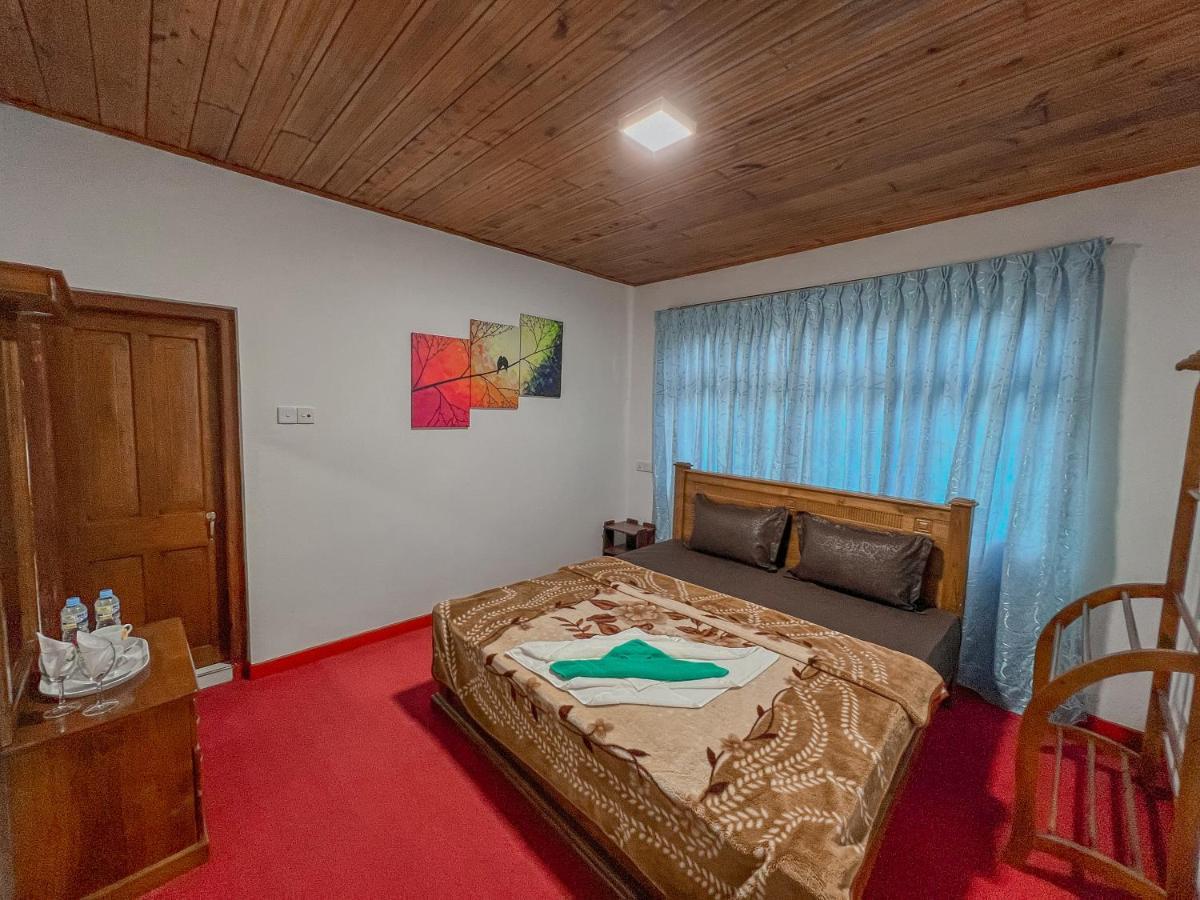 Royal Guest Hotel Inn Нувара-Элия Экстерьер фото